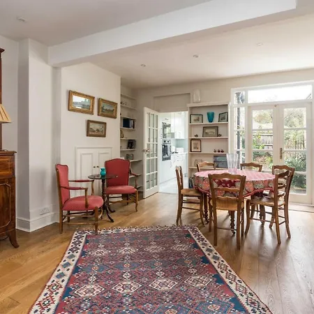 Charming 2Bd Garden House - Hammersmith Лондон Экстерьер фото