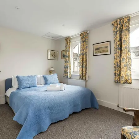 Charming 2Bd Garden House - Hammersmith Лондон Экстерьер фото