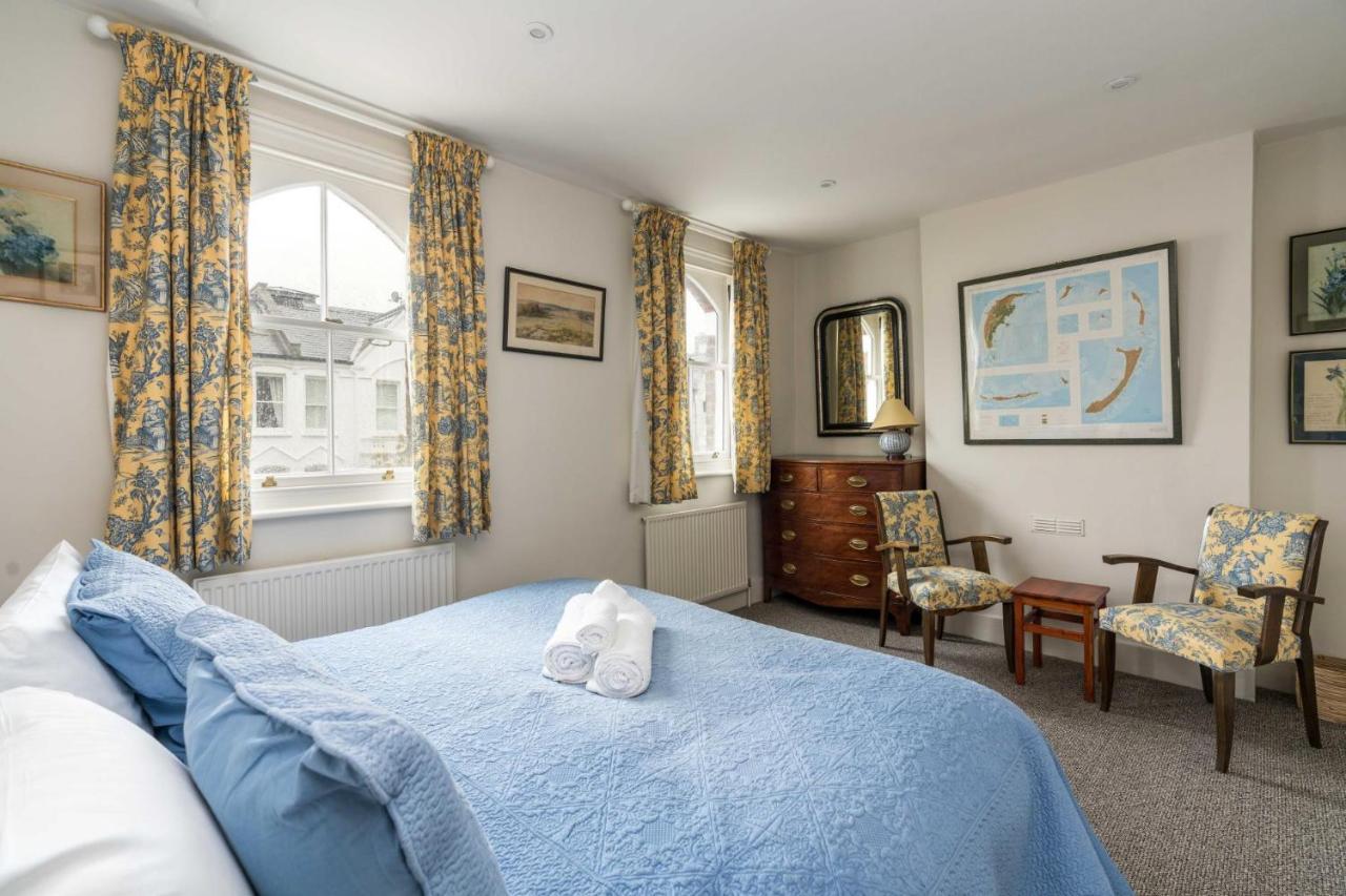 Charming 2bd Garden House - Hammersmith Holiday home *