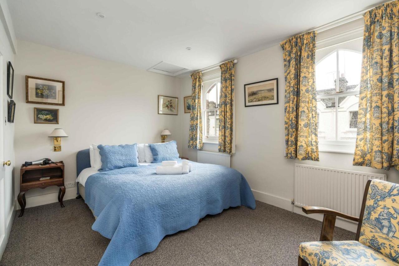 Charming 2bd Garden House - Hammersmith * London